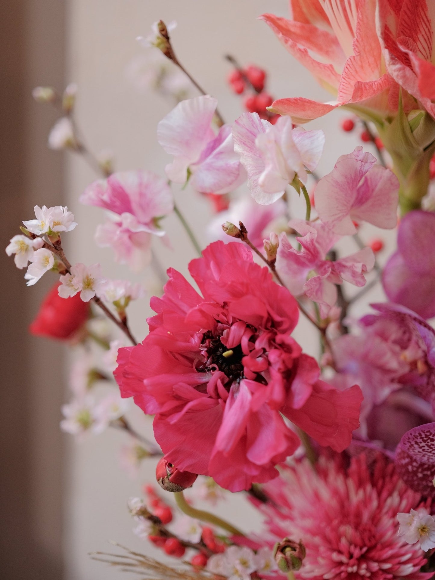 春粉盈門 | Chinese New Year Centrepiece - Fresh flowers - 2025CNY - Chinese New Year - Chinese New Year Centrepiece
