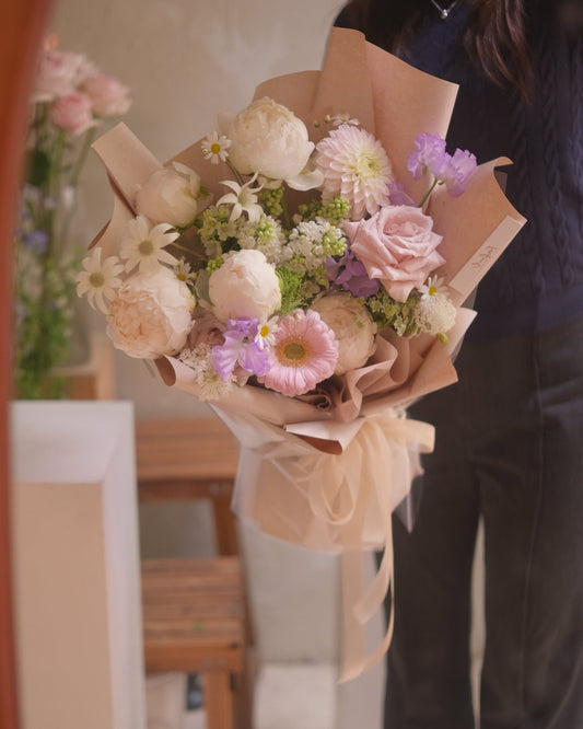 Creamy White Peony | Peony - Anniversary - Birthday - Bouquet - 2