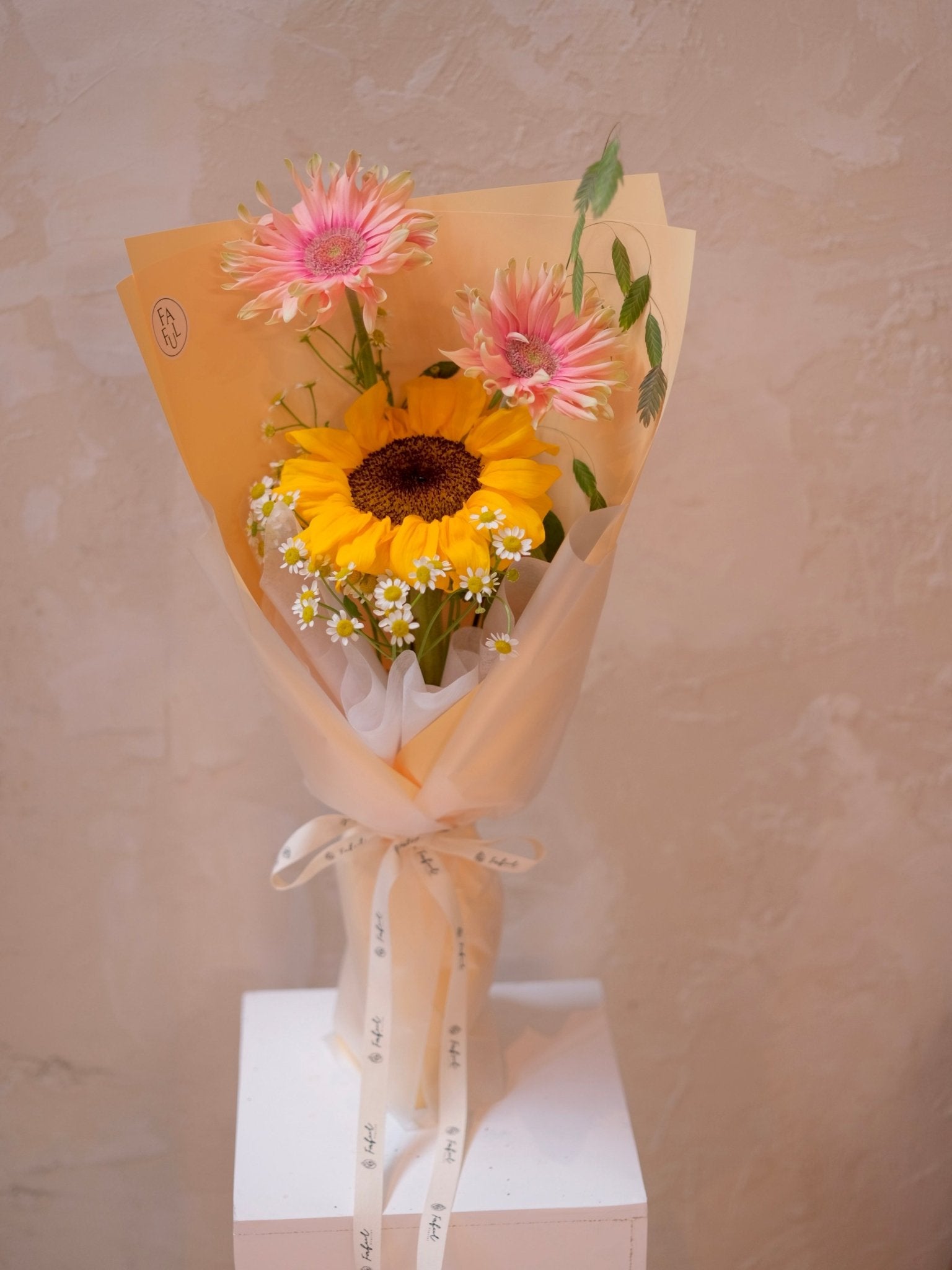 Petite Sunflower - Fresh Flowers - Bouquet - Bouquet - Graduation - Sunflower - 3