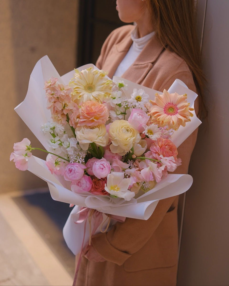 Le Macaron - Fresh Flowers - Bouquet - 2024vday - Birthday - Bouquet - 2