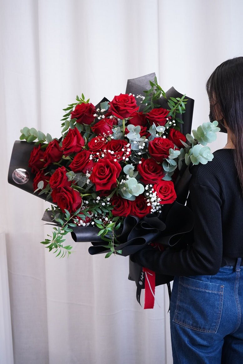 Red Rose (with Baby's Breath) - Fresh Flowers - Bouquet - Anniversary - Baby breath - Bouquet - 1
