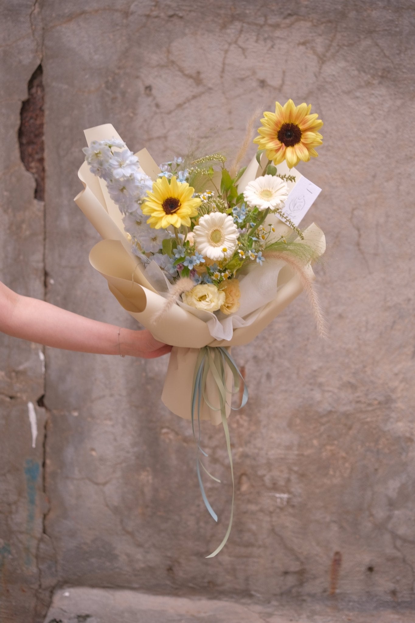 All the best ｜Mini Sunflower by Faful Florist Hong Kong
