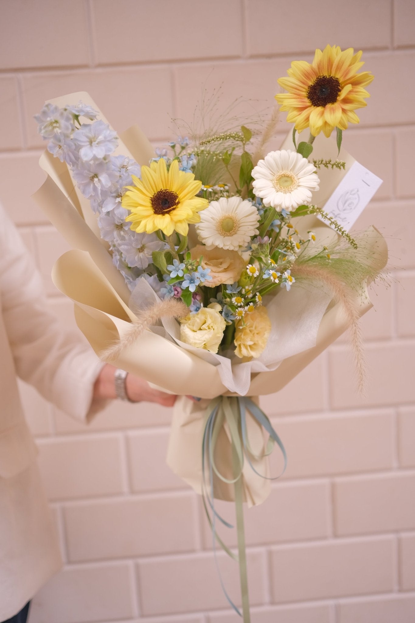 All the best ｜Mini Sunflower by Faful Florist Hong Kong