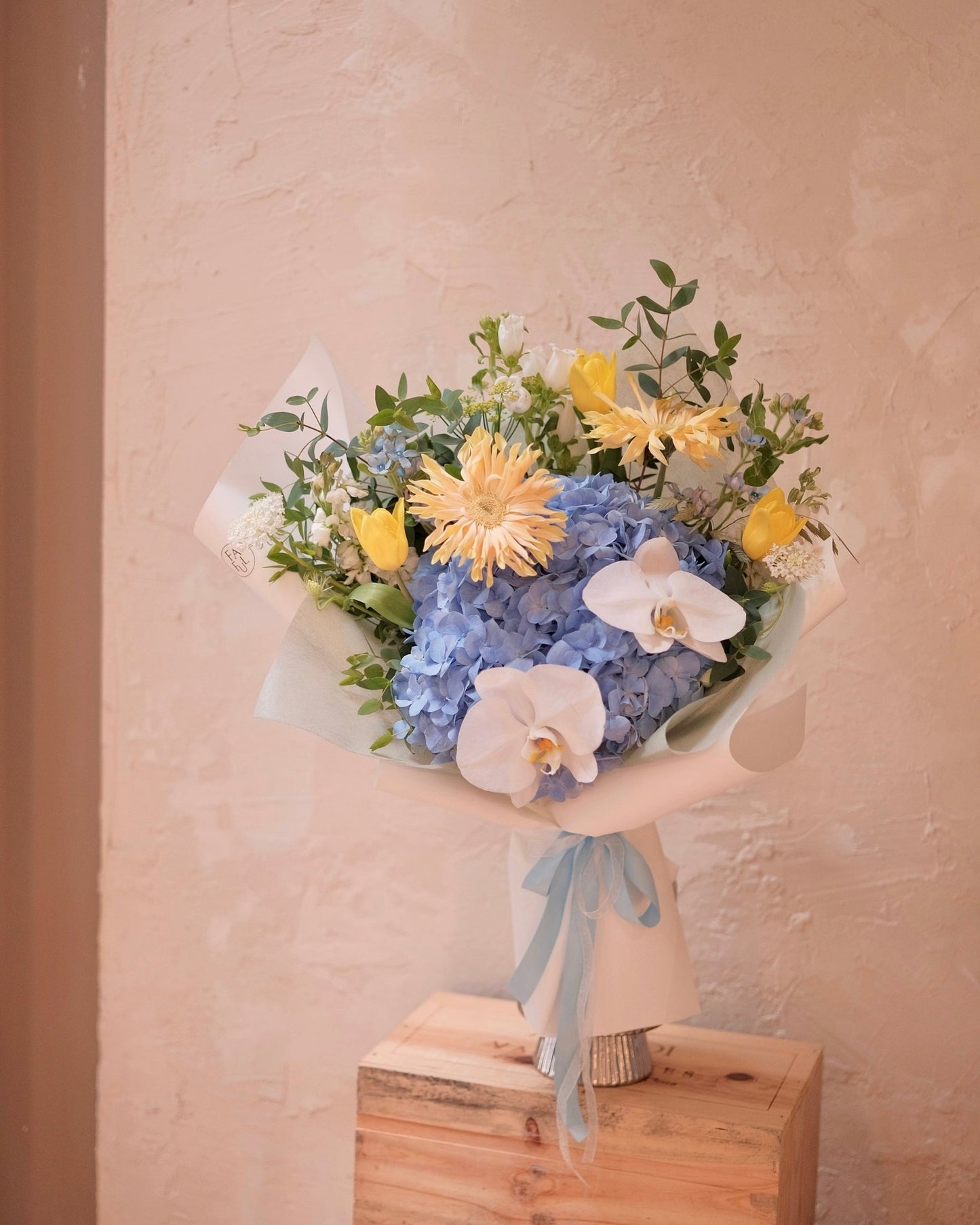 Breeze | Hydrangea - Fresh Flowers - Bouquet - Bouquet - for him - Graduation - 1