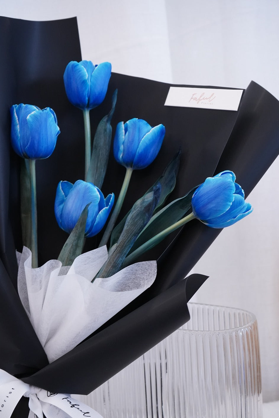 "Delft Blue Tulip Flowers" - A captivating arrangement showcasing Delft blue tulips, perfect flowers for flower delivery in Hong Kong.2