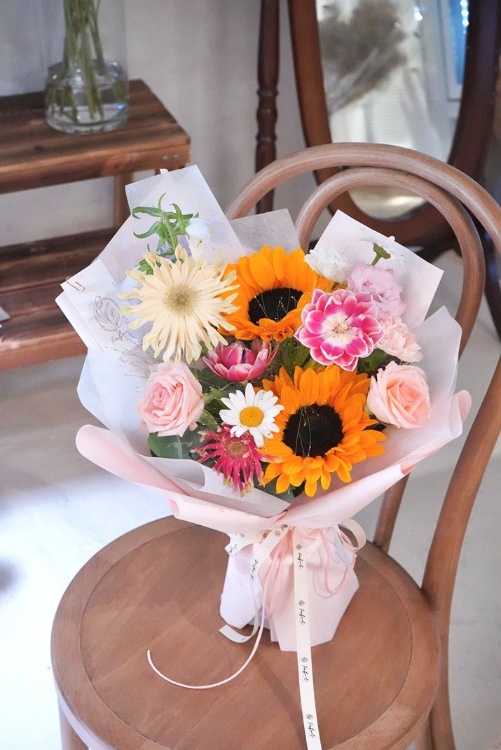 All the best | Sunflower - Fresh flowers,Sunflower- - - Bouquet - Graduation - 1