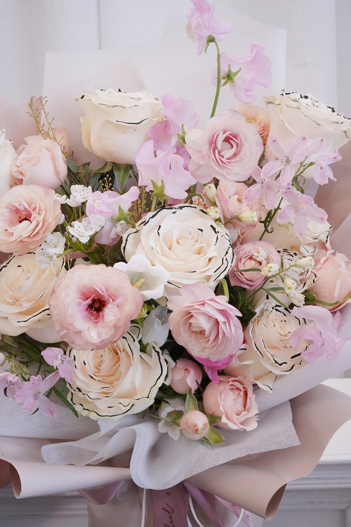 Blush Pink | Chanel Rose - Fresh flowers, Roses- 11 stems - - Bouquet - Chanel Rose - 2