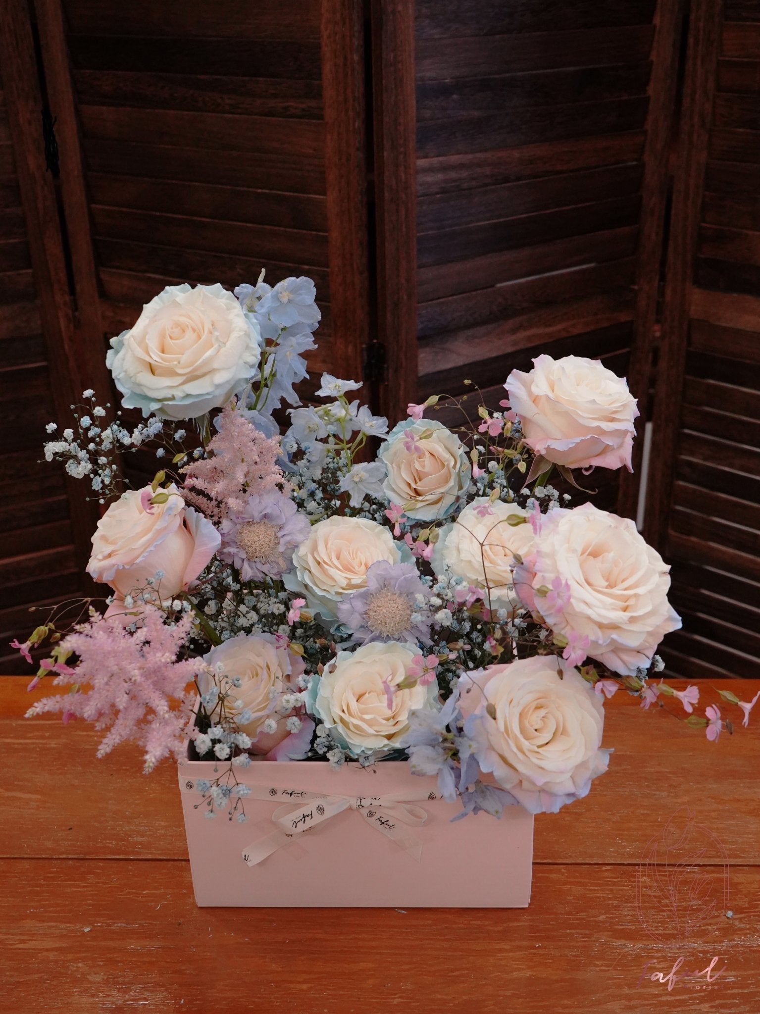 Little Twin Stars | Unicorn Rose - Fresh flowers, Box, Roses- Little Twin Stars - Feather - Surprise Box - - 3