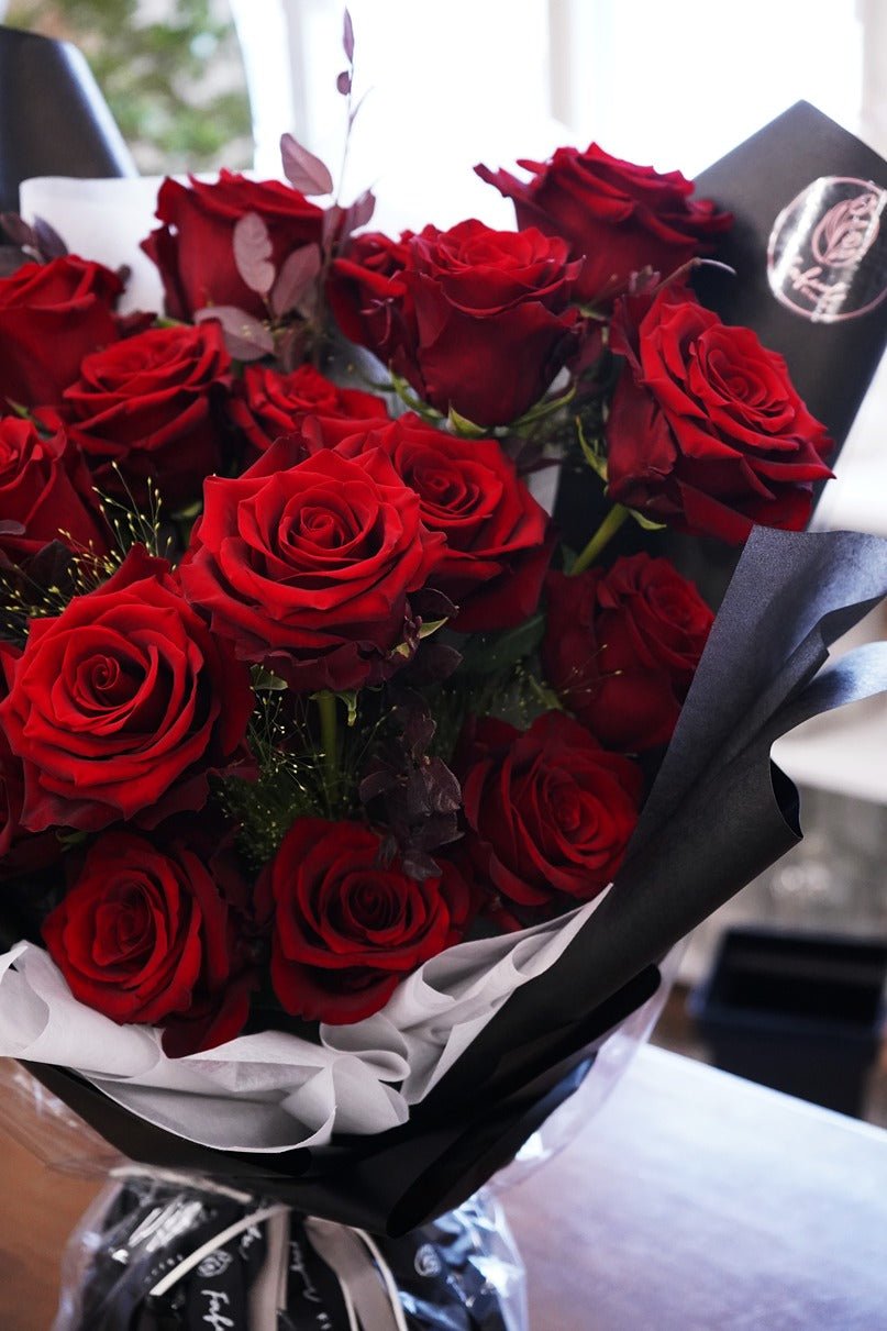 Red Rose (20 Stems) - Fresh flowers, Roses- - - dup-review-publication - Proposal - 3