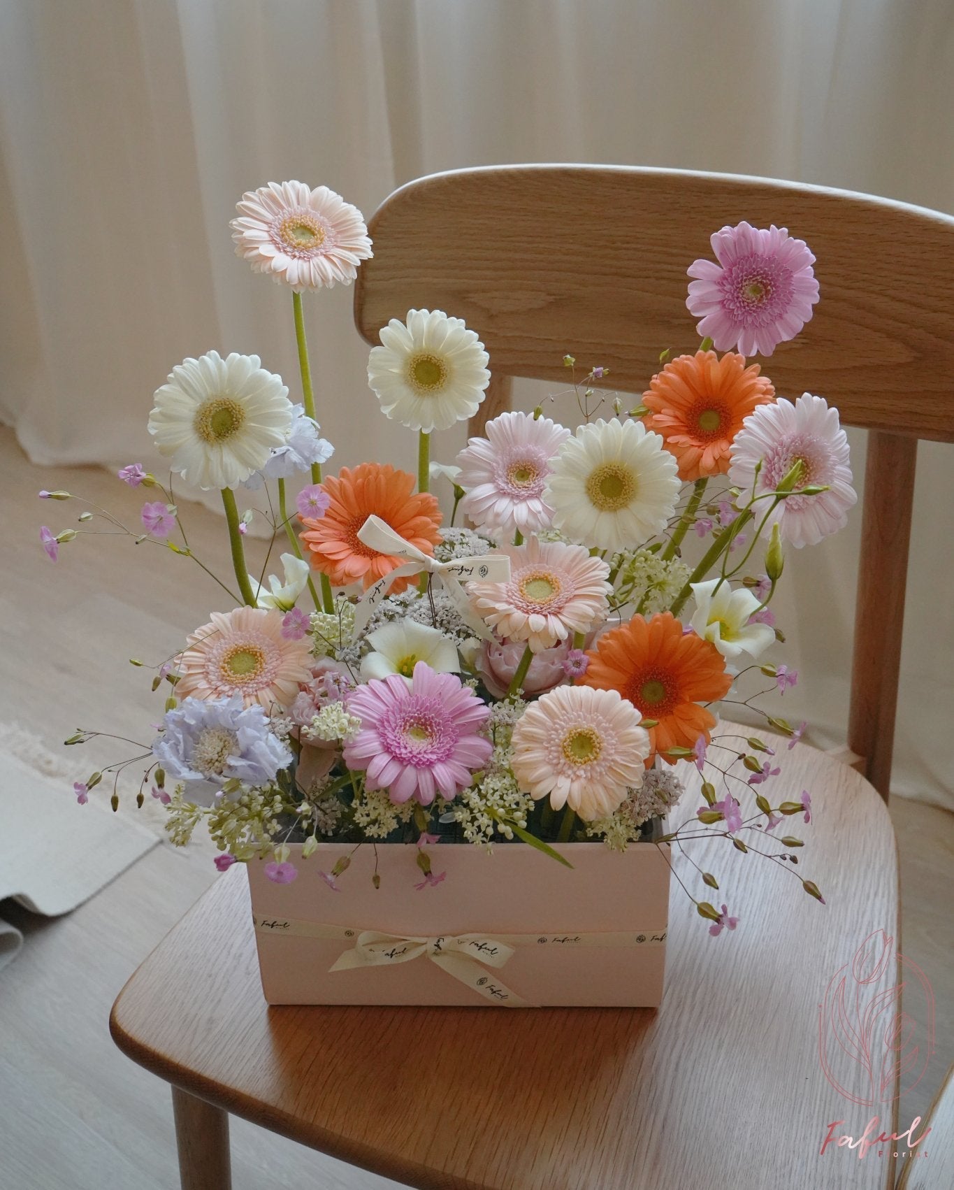 Summer Vibes | Gerbera - Fresh flowers, Box, Roses- Summer Vibes - Feather - Surprise Box - - 1