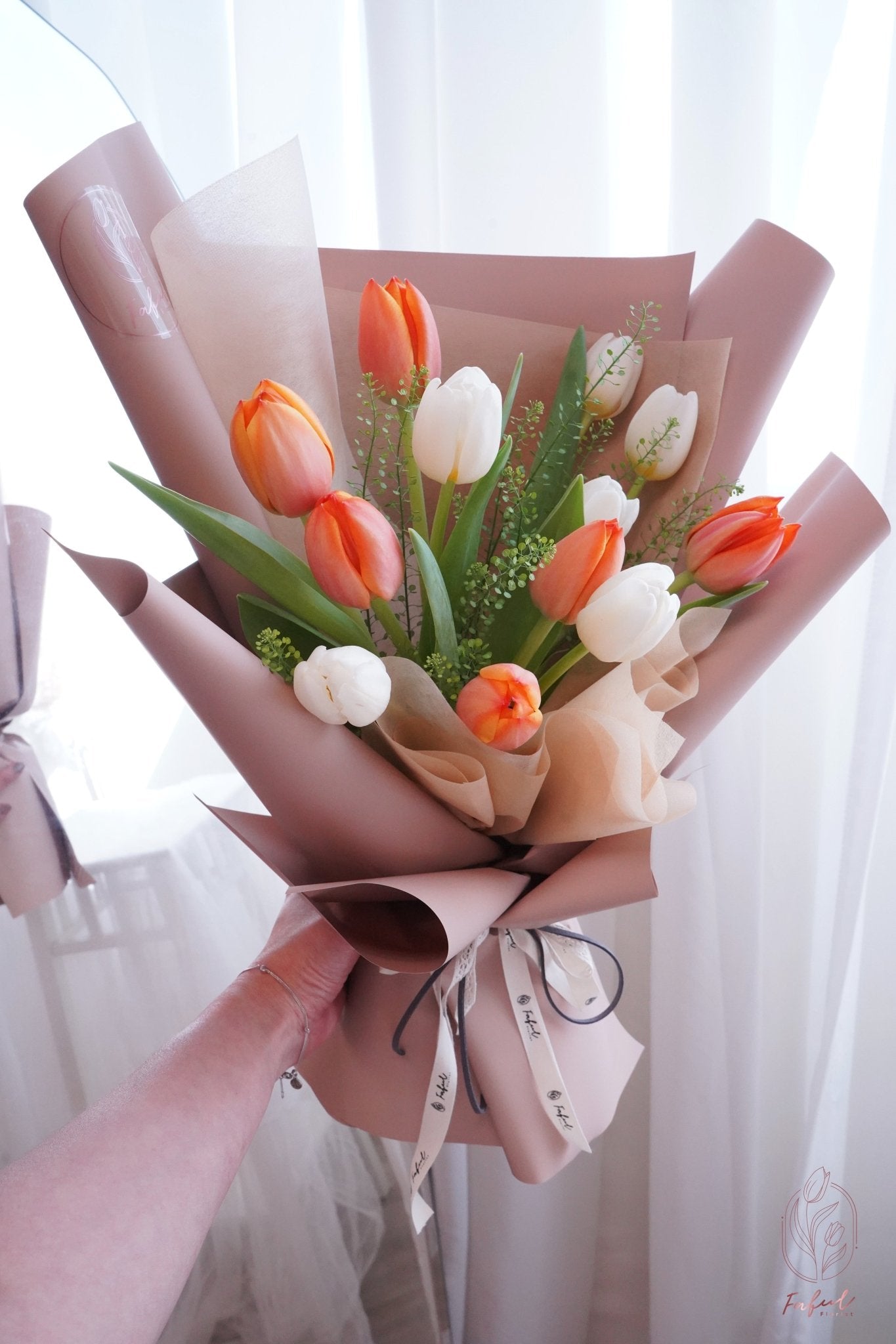 Tulip (2 Colors) - Fresh flowers, Tulips- 12 stems - Orange - White - Anniversary - Birthday - Bouquet - 3